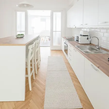 Apartment Oasis At Paulay Ede Street Ii